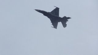 preview picture of video '20130519 美保基地航空祭 展示飛行 F-2 [3D]'