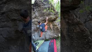 Video thumbnail of Ferrascent, 6b+. La Bastida