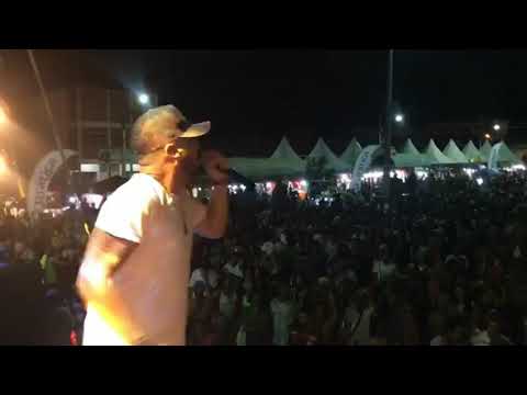 Oz Karaz de Saia em Vitória da Conquista Ba - 2020