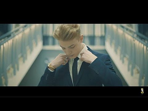 Video thumbnail for Come Un Film