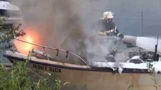 preview picture of video 'Sportbootführer durch Explosion auf der Weser verletzt'