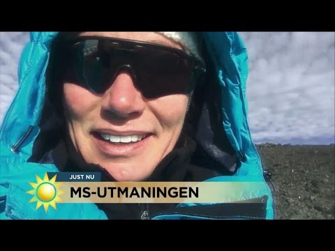 Hon tog sig från rullstol till Kilimanjaros topp - Nyhetsmorgon (TV4)
