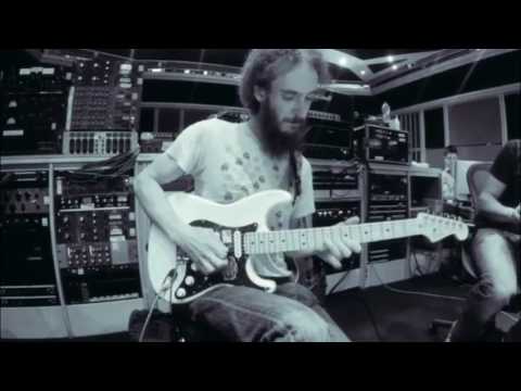 Steven Wilson -  Regret #9 (Moog & Guitar solo video)