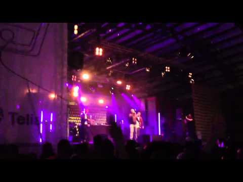 Aleks - Andra Porten (med Mohammed Ali) live