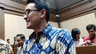 Hadiri Sidang Pembacaan Tuntutan, Zumi Zola: Perbanyak Doa Aja