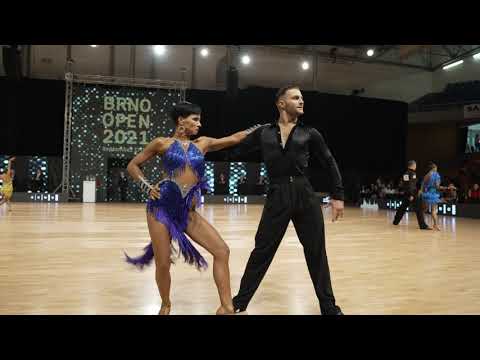 WDSF World Open Lat. Final. Cha cha cha