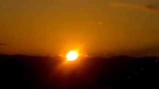 preview picture of video 'Nascer do sol em Milho Verde distrito de Serro-MG'