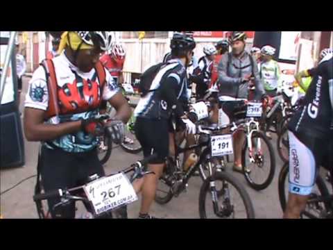 Concentração e Largada Cat PRO   BIGBKER 2012  S L PARAITINGA   SP 15 07 12