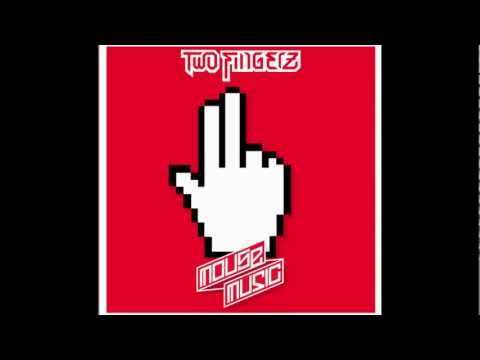 03 - TWO FINGERZ FEAT. CAPAREZZA - CAPRA - MOUSE MUSIC