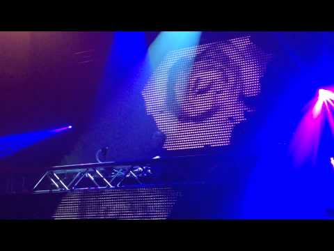 The Thrillseekers drops Ferry Corsten feat. Betsy Larkin - Not Coming Down