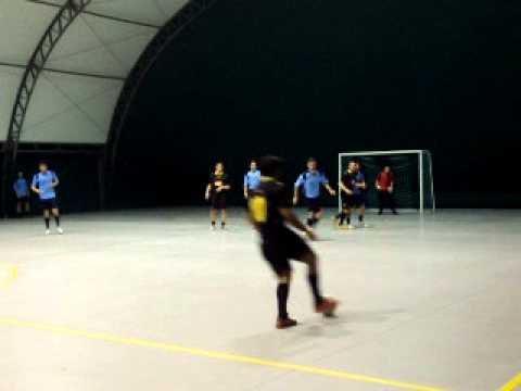 CALCIO A 5 Piacenza - Possesso palla in attacco (Circolo il Rifugio CSI)