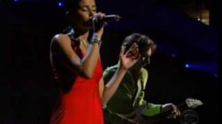 Nelly Furtado &amp; Steve Vai - I&#39;m like a bird