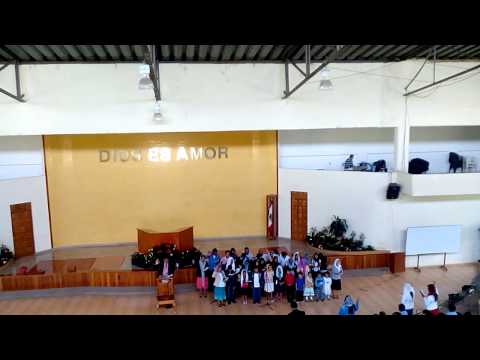 Himno 215 En el Monte Calvario.