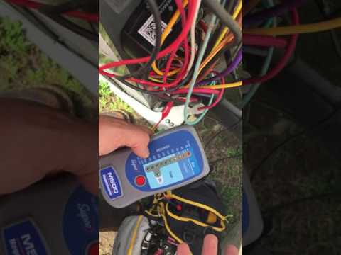 Checking compressor windings with a Supco M500 Megohmeter