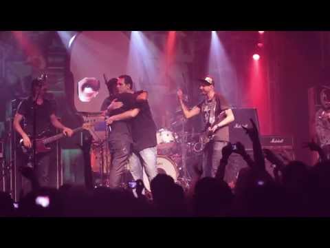 "Us mano e as mina" feat. Xis - DVD Comunidade Nin-Jitsu Ao Vivo no Opinião