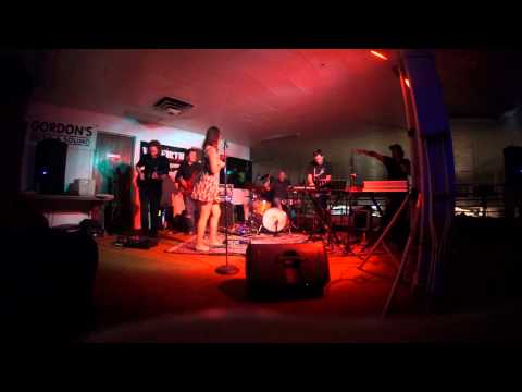 ANALOG US | I WISH (STEVIE WONDER COVER) • LIVE @ GORDON'S SOUND & MUSIC, FAIRFIELD