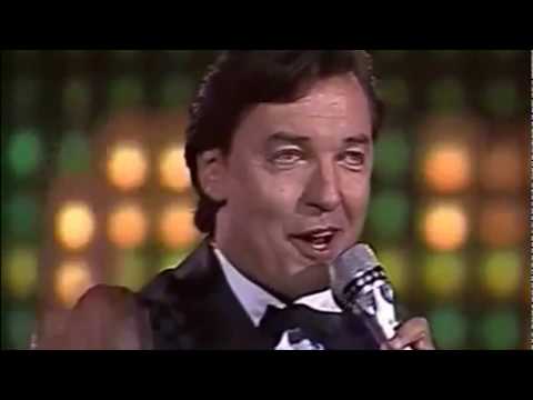 Karel Gott - Je slavná / Ráno jedu dál (live) Sopot 1986