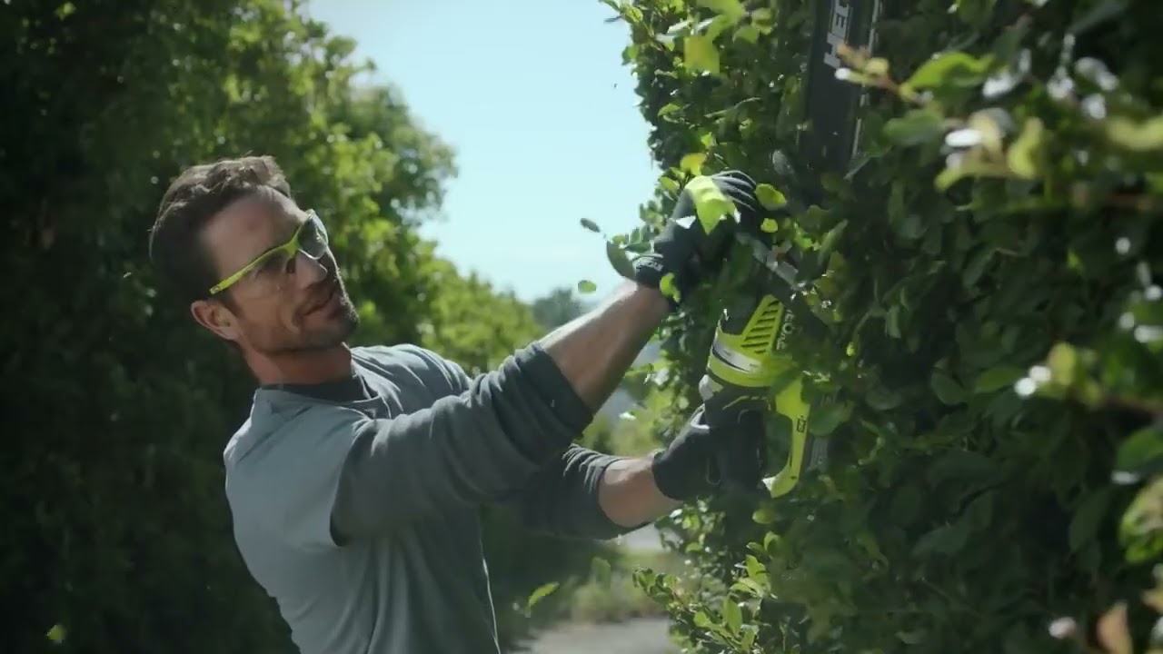 Кущорiз акумуляторний Ryobi RY36HTX65A-0, лезо 650мм (5133005076) video preview