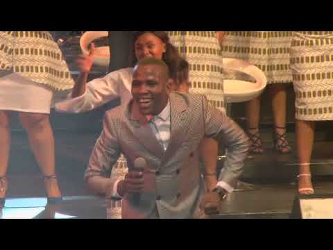 Tshwane Gospel Choir-Taba Tsa Gae (Live) ft Godfrey Mahlangu