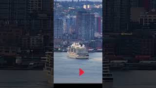 Cruise ship fights very strong current  and nails the docking