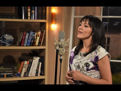 Silvana Spahiu - Unë hyra në të Shenjtin e të shenjtëve.