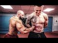 Michael Smolik vs Kevin Wolter - Bauchboxen bis einer aufgibt