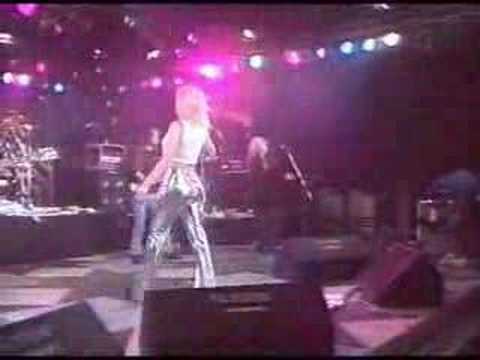 Kim Wilde Chequered Love (Live)