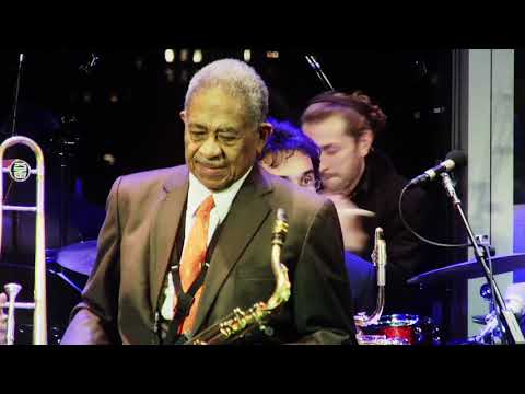 Apollo Jumps - Frank Wess & Barcelona Jazz Orquestra