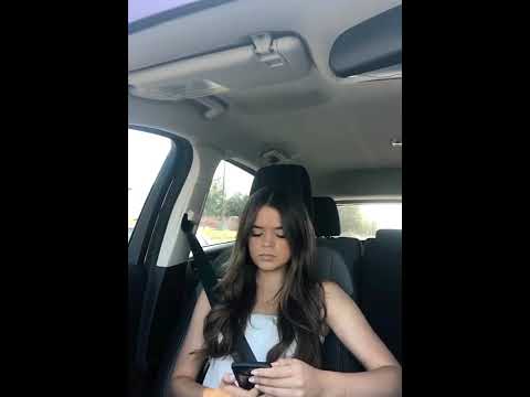 Teenager Has Funny Freakout When Her Mother Rolls Down The Car Window In Front Of A Guy