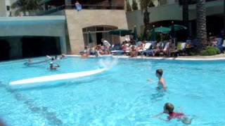 preview picture of video 'Amara Beach Resort Türkei - Pool Games'