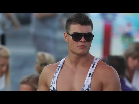 Pumped Gabó is ünnepi lázban ég: kis Jézusnak képzeli magát | Magazin 24h