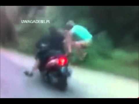 Popis na skuterze