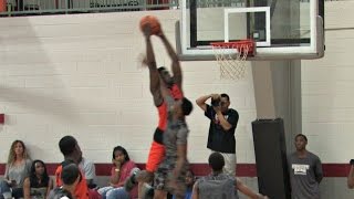 Dunk of the Year? Zion Williamson Shuts Down The Gym