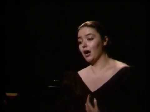 Markella Hatziano - "Dedication" (To her, who never sang them) by Manolis Kalomiris