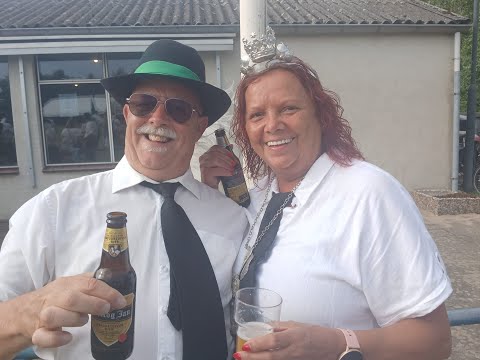 Nelly Claassen nieuwe koningin van Sint Antoniusgilde Beers (hele opname)