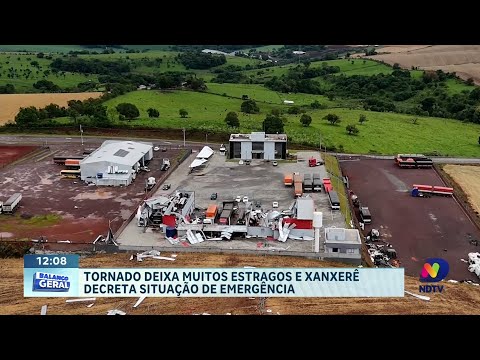 Xanxerê sofre com tornado e ventos fortes; governador visita cidade