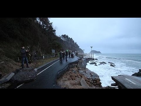 Secuelas temporal olas 2 febrero 2014 Zarautz Donostia