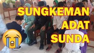 Download lagu Sungkeman Pernikahan Adat Sunda # Bikin Pengantin dan Semua Tamu Terharu Menangis mp3 Download lagu Sungkeman Pernikahan Adat Sunda # Bikin Pengantin dan Semua Tamu Terharu Menangis mp3
