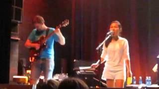 Deerhoof - Believe E. S. P.
