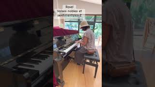 Download lagu Ravel/Valses nobles et sentimentals 2/Hannno streetpiano モーリスラヴェル/高貴で感傷的なワルツ2/飯能薬香草園ストリートピアノ mp3