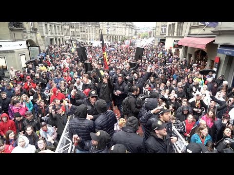 Tausende feiern auf Bundesplatz Meister SC Bern