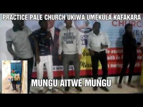 VILE MTU UREACT AKISIKIA KUNA KACHAI