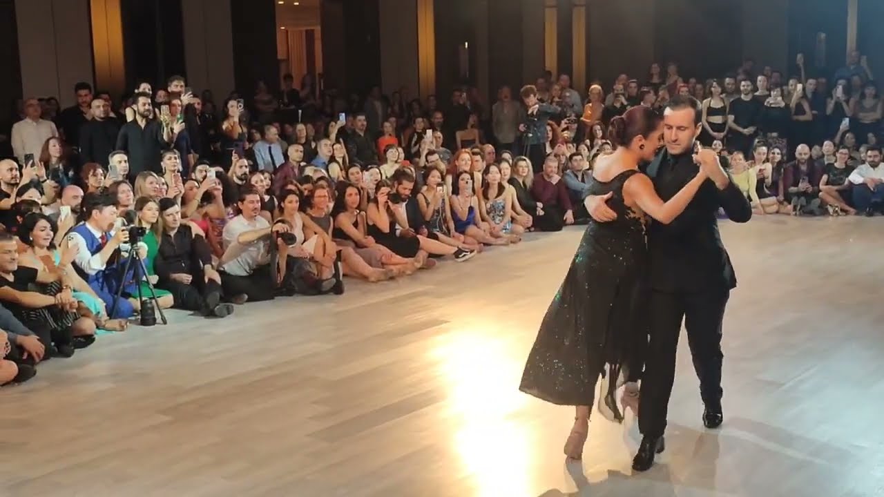 Facundo Pinero & Vanesa Villalba. Rodolfo Biagi, Vals. 15th tanGOTOistanbul, 2023