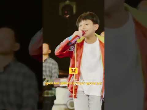 Mas Farel nyanyi Care bebek #feedshorts #carebebek