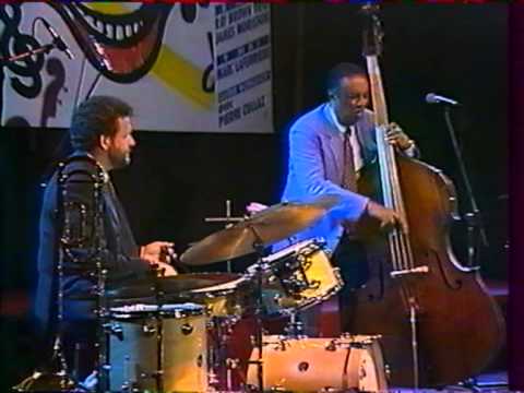 Ray Brown Trio - Lady Be Good (1/6)