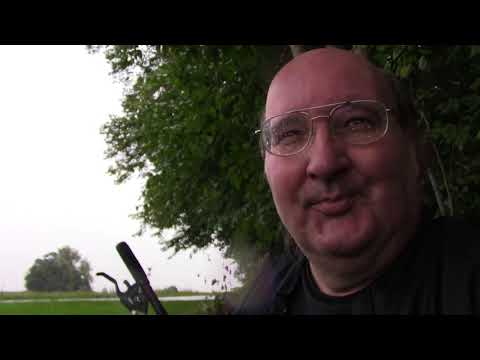 MongoTV_1378 - Gåtur i REGNVEJR Ned Imod Furesøen