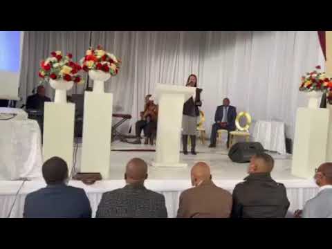 Sis Nomthandazo Maseko- Medley Worship