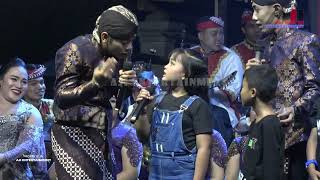 Download lagu #lamunan nggak disangka suara merdu goyang anak ini bikin sinden GM terpaksa ikut joged mp3