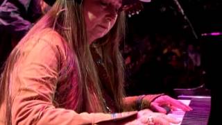 Willie Nelson and Family - Down Yonder (Live at Farm Aid 2008)