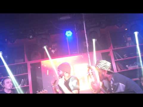 Mister junior vs acento batalla de los gallos free dom 2014 parte 2